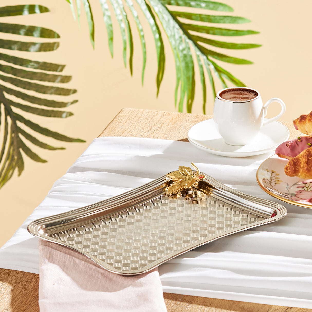 صينية مستطيلة إمسن ليفي بلاتين