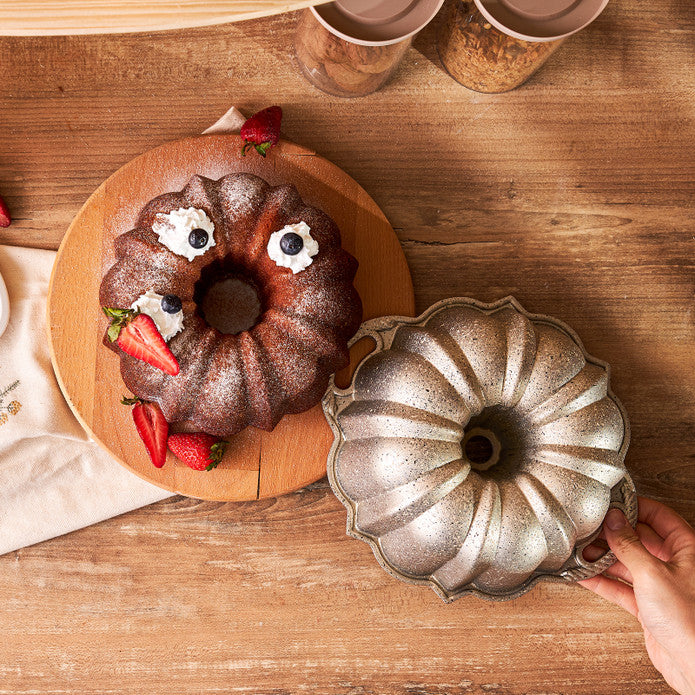 Emsan "50th Anniversary" Cake Mold – Silver