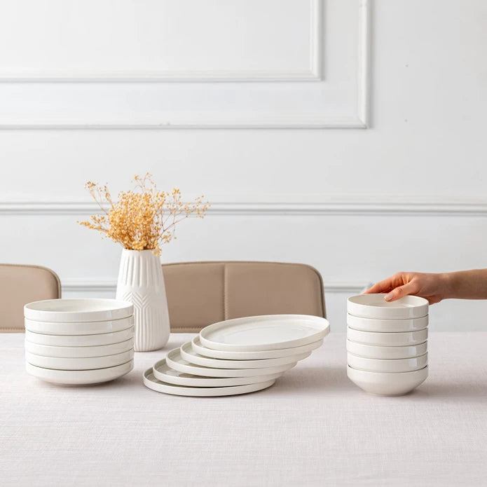 Istanbul Porcelain Akis 18 Piece Dinner Set for 6 People