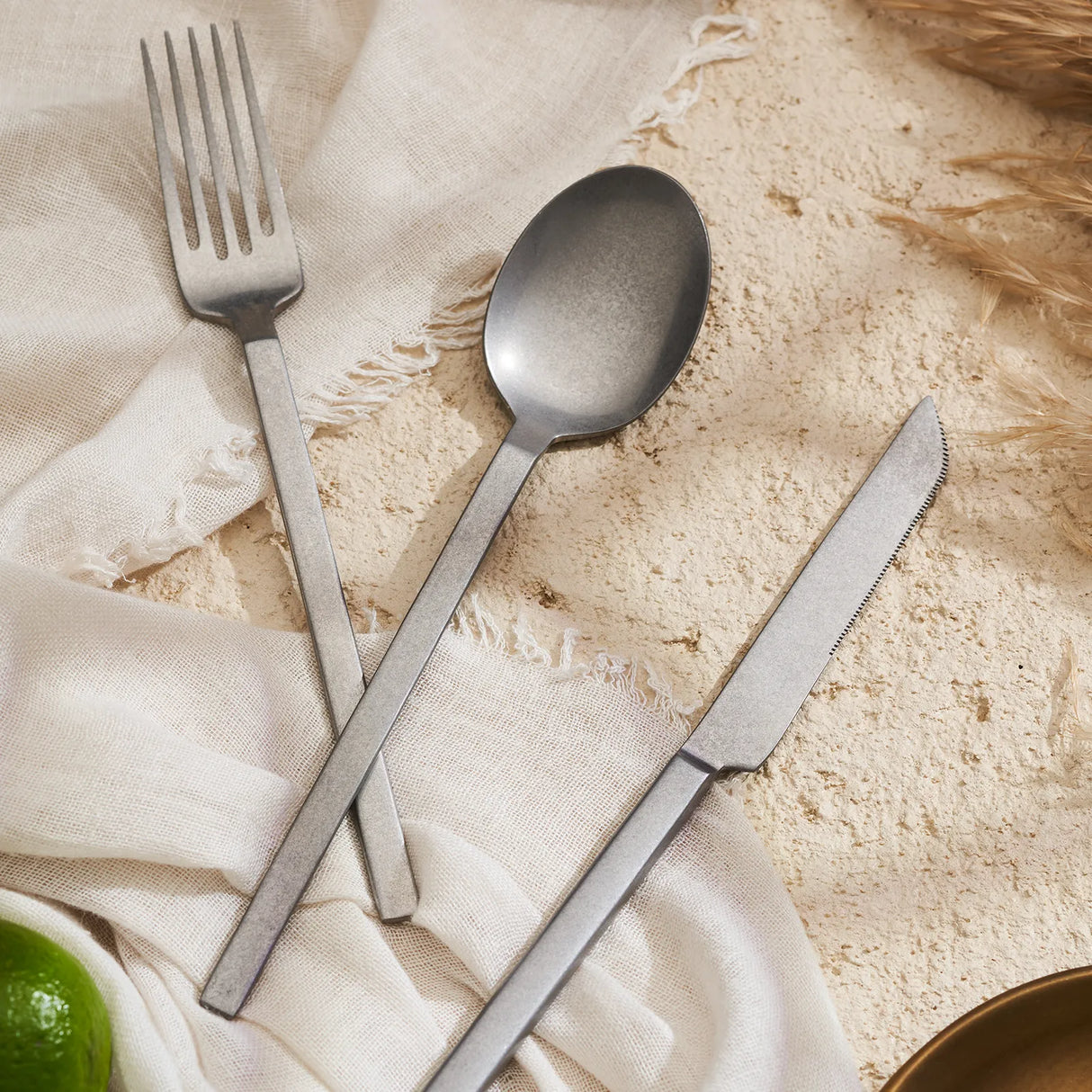 Emsan Artisan Storm 18-Piece Cutlery Set for 6 Persons