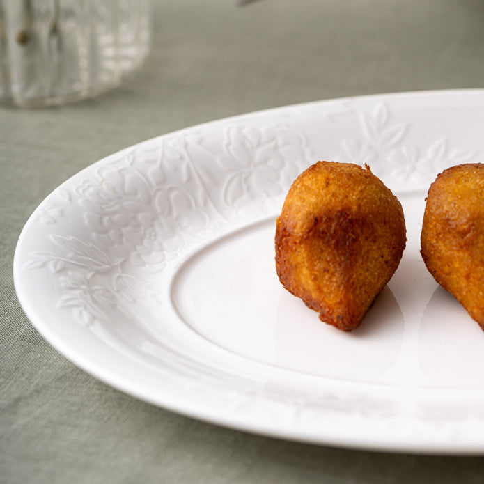 Istanbul Porcelain Magnolia Canoe Plate 30 cm