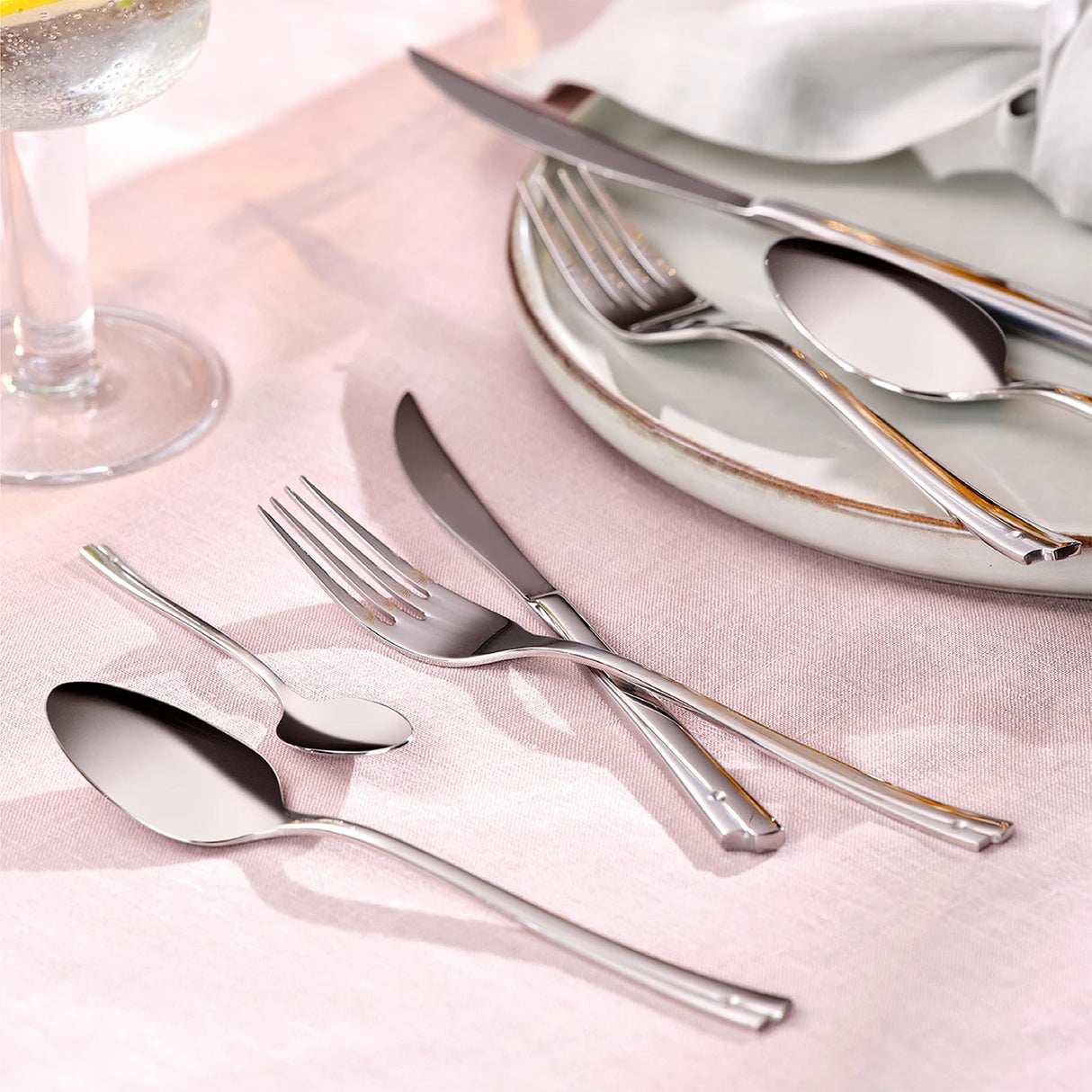 Emsan Accura 84-Piece 12-Person Fork, Spoon, and Knife Set