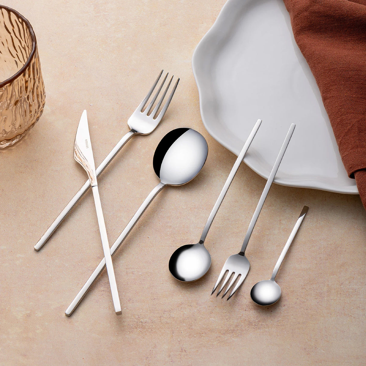 طقم أدوات مائدة إيمسان زيوس – 72 قطعة لـ 12 شخصًا – مع علبة فاخرة