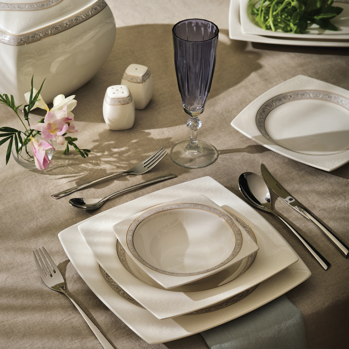 Emsan Dantel Fine Bone 60-Piece 12-Person Square Dinner Set