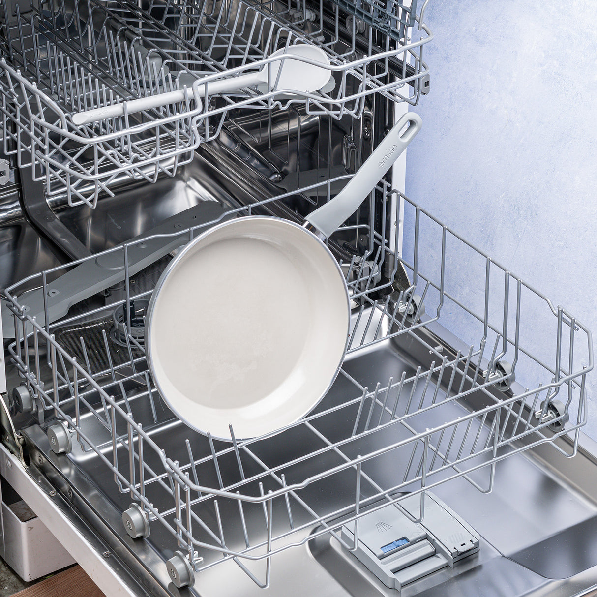 Emsan Swiss Rs 26 Cm Pan Grey, Grey